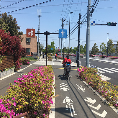 Cycling road along TOHACHI AVENUE near the B&B
